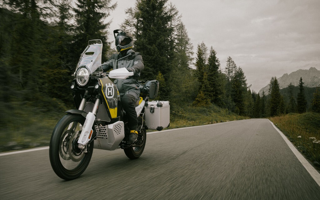 Husqvarna prolonge la garantie de ses motos à 4 ans : un atout majeur en&nbsp;2025