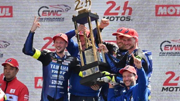 24 Heures Motos du Mans 2026 : Yamaha s&rsquo;offre un doublé magistral, BMW s&rsquo;effondre au petit&nbsp;matin